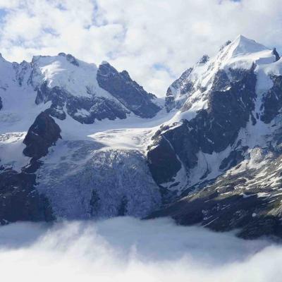 über den Nebel ins Monte Rosa - Gebiet rüberstaunen