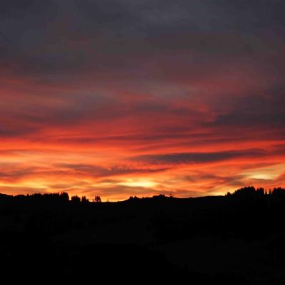 entflammter Himmel über dem Appenzellerland